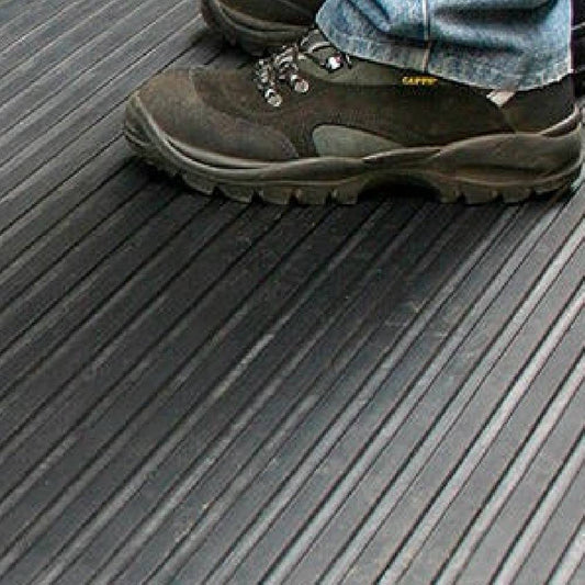 Heavy Duty Ribbed Rubber Matting